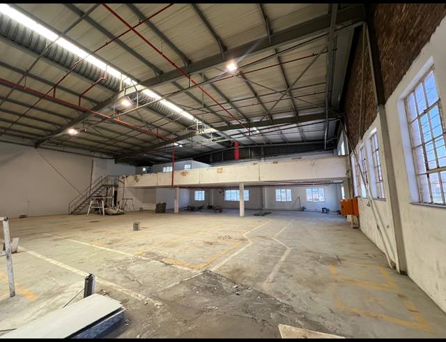 728M² WAREHOUSE TO LET IN KYA SANDS